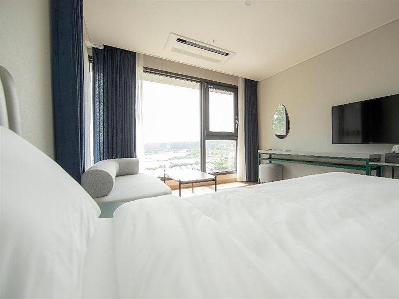 Hotel Seogwipean Согвипхо Экстерьер фото