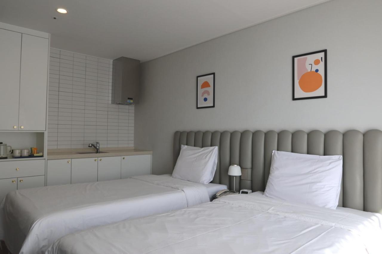 Hotel Seogwipean Согвипхо Экстерьер фото