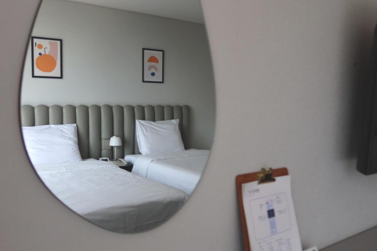 Hotel Seogwipean Согвипхо Экстерьер фото