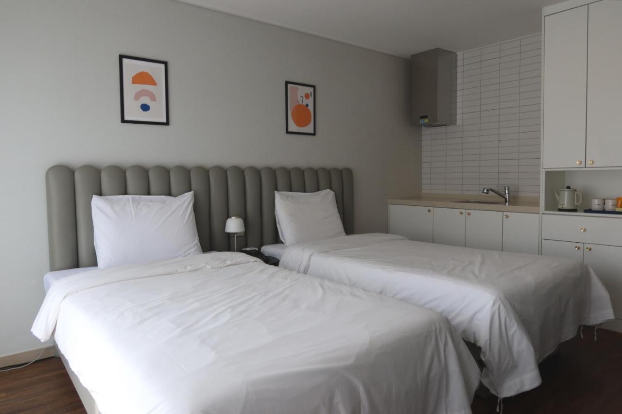 Hotel Seogwipean Согвипхо Экстерьер фото