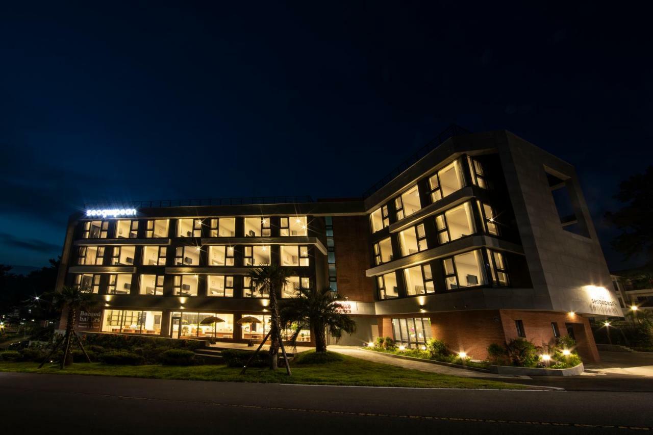 Hotel Seogwipean Согвипхо Экстерьер фото
